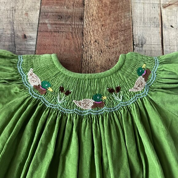 Zuccini Girls Size 4T Smocked Mallard Duck Embroidered Green Corduroy Dress - Picture 4 of 9